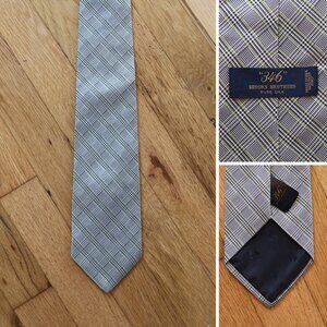 Brooks Brothers 346 Tie 100% SILK Gray Plaid All Over Print 3.5 x 56